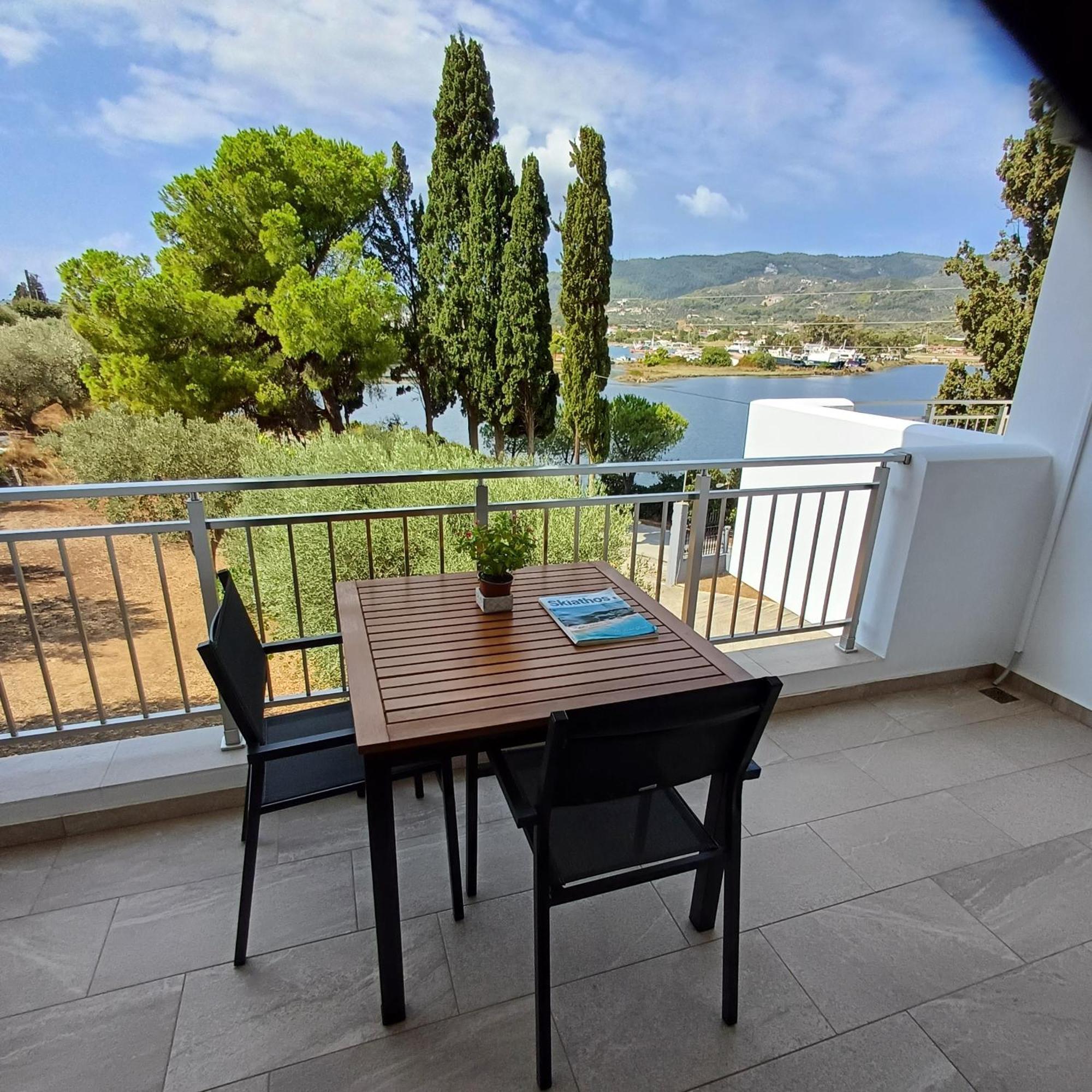 Skiathos Lagoterra Apartments Exterior photo